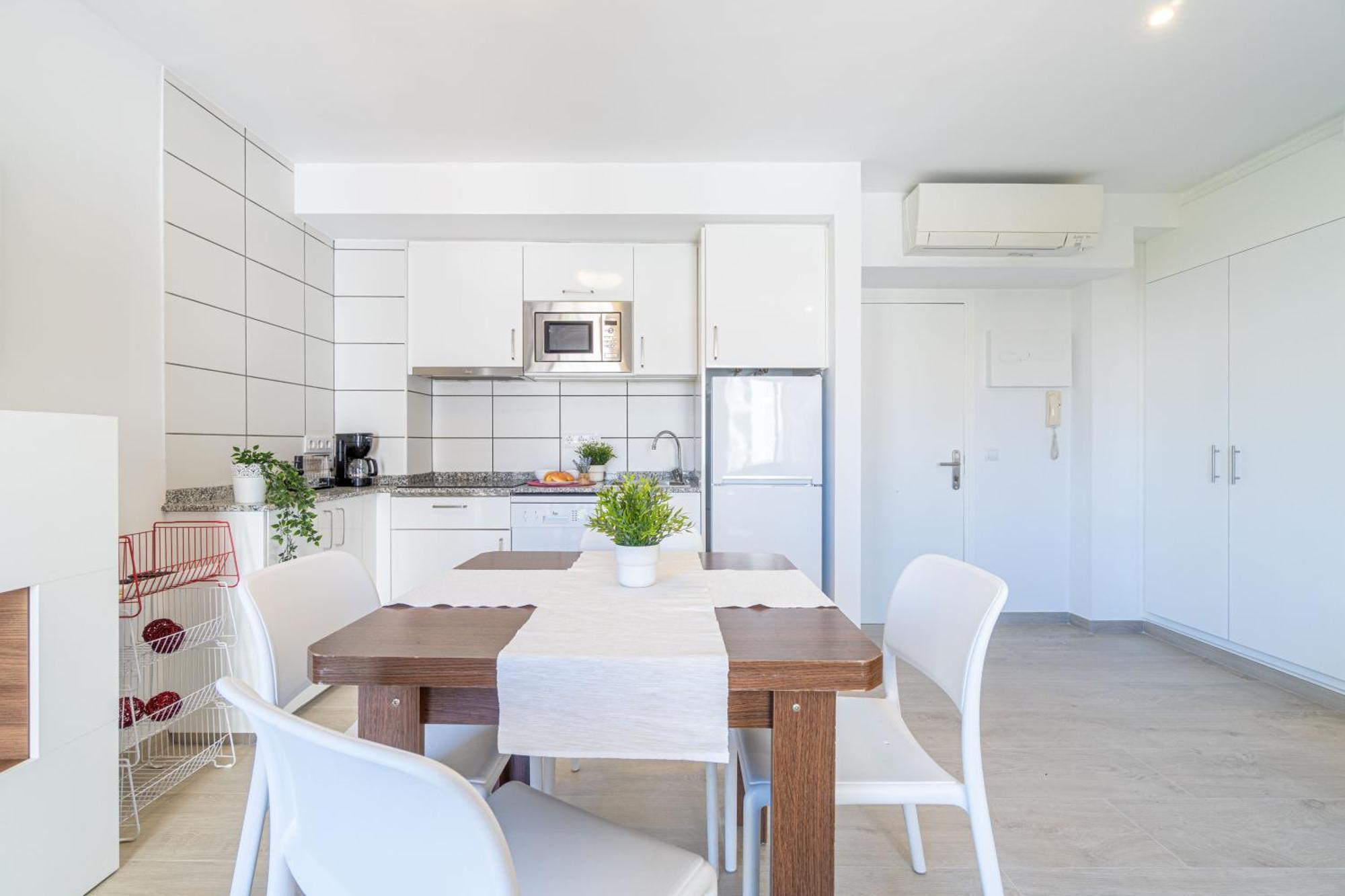 Apart-Rent Apartment Av Rhode 2º 2007 روساس المظهر الخارجي الصورة