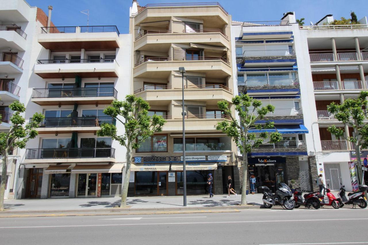 Apart-Rent Apartment Av Rhode 2º 2007 روساس المظهر الخارجي الصورة